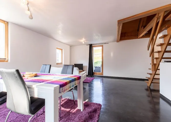 Apartman Chasa Sampuoir *