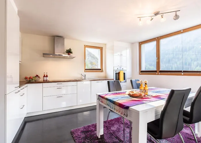 Apartman Chasa Sampuoir