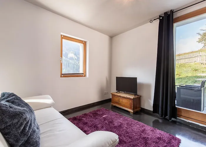 Chasa Sampuoir Apartman Ardez