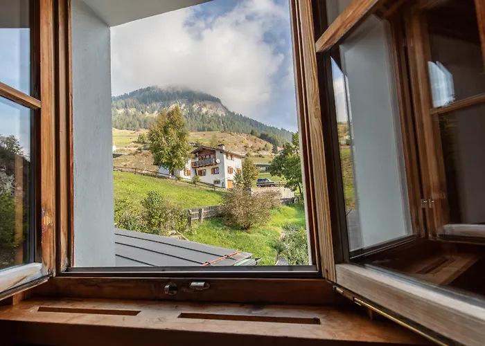 Apartman Chasa Sampuoir *