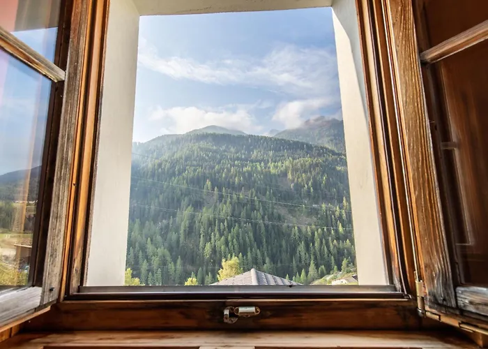 Chasa Sampuoir Apartman *