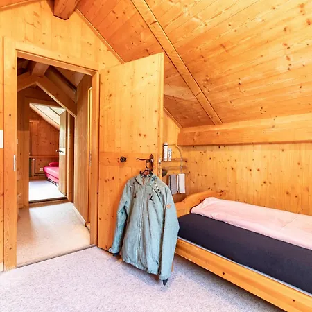 Διαμέρισμα Chasa Sampuoir *