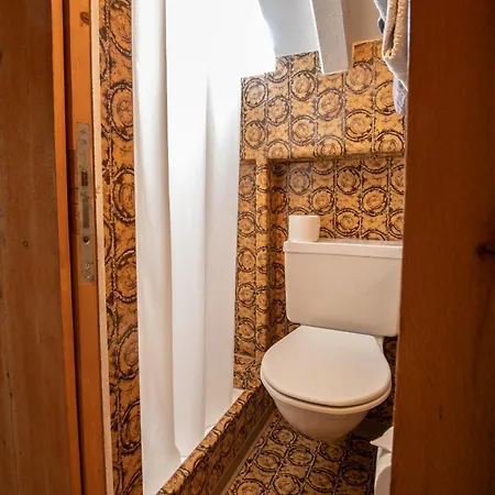 Διαμέρισμα Chasa Sampuoir *