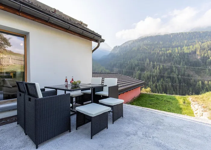 Chasa Sampuoir * Ardez